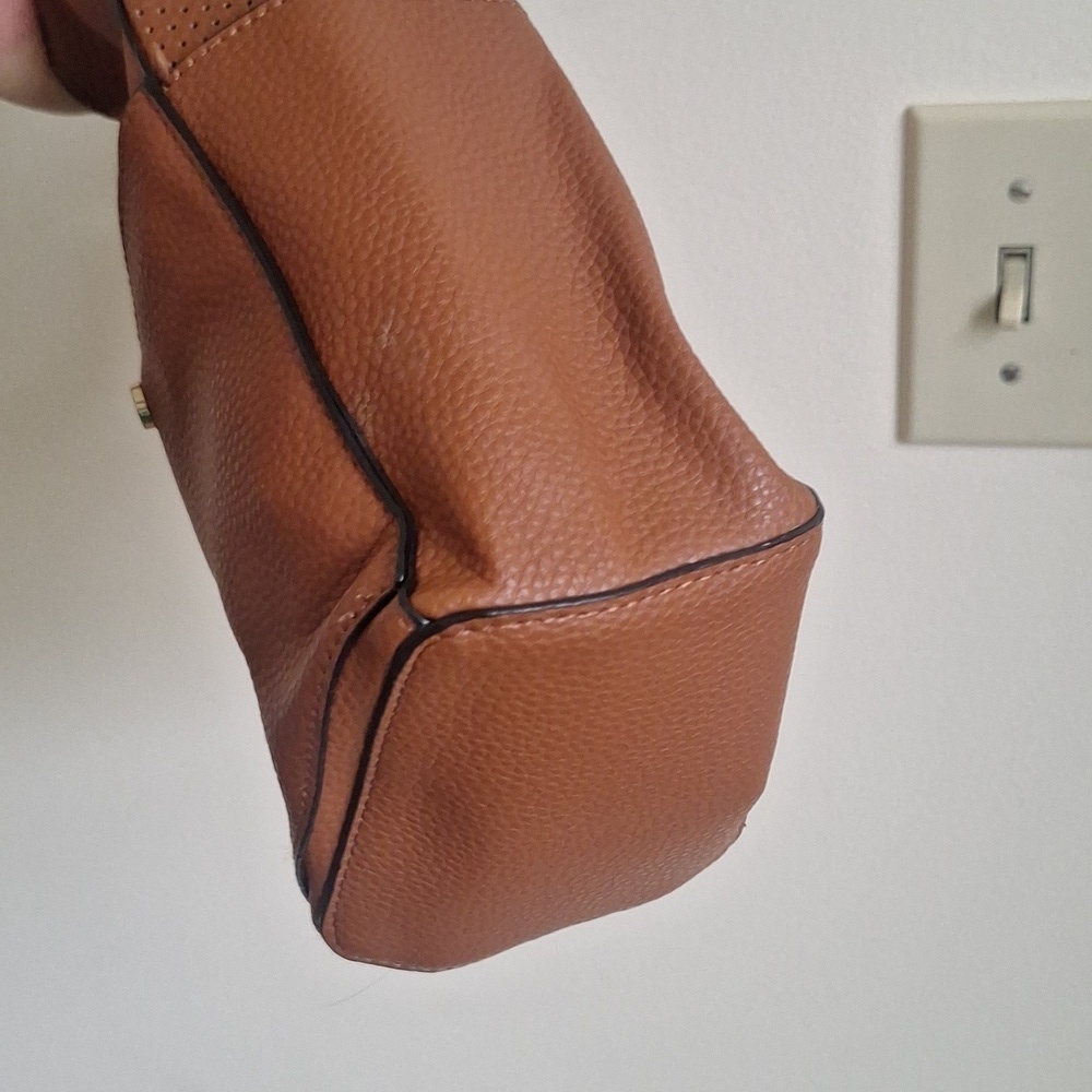 Steve Madden Brown Crossbody Bucket Bag - Picture 12 of 15